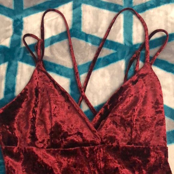 Velvet Maroon Bodysuit🥀 - Picture 2 of 5